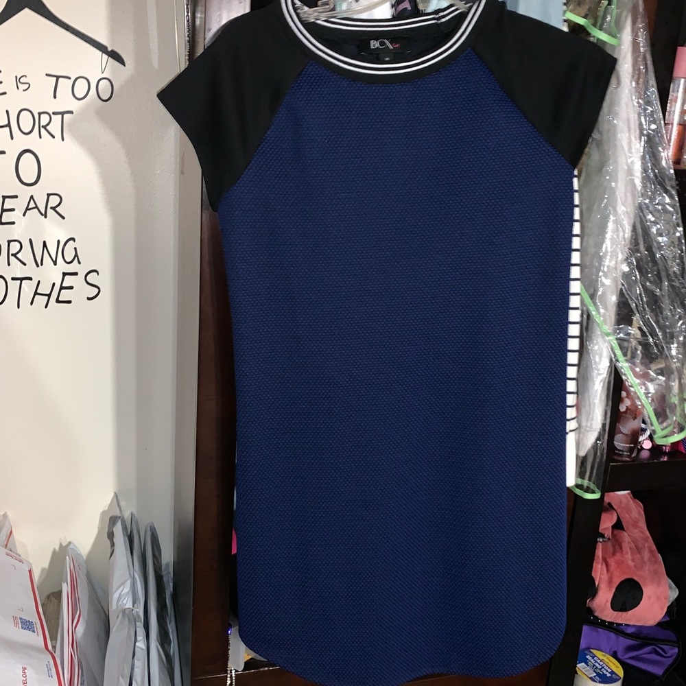 Dress (short or mini)
